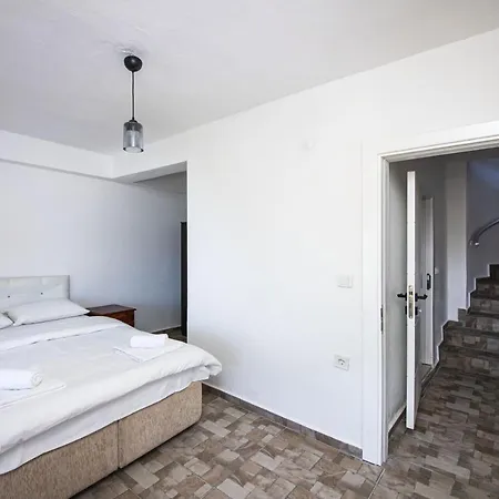 Villa Peaceful House With Private In *
